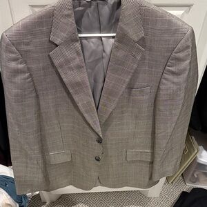 Classic Men's Checkered Blazer